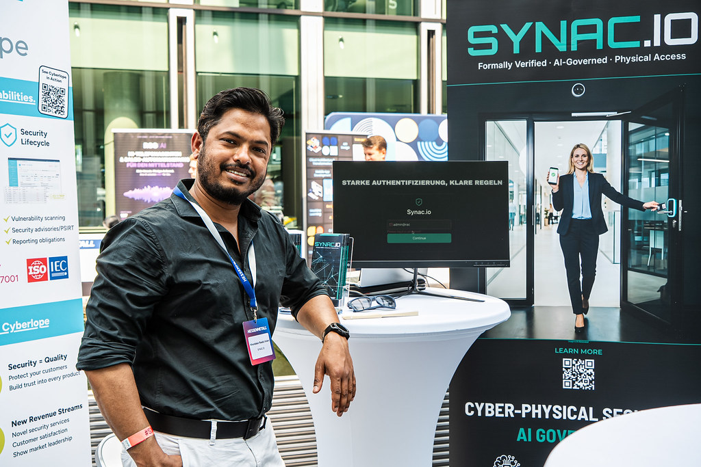 SYNAC.IO booth at the StartXPO during STARTUPS X HESSENMETALL 2026